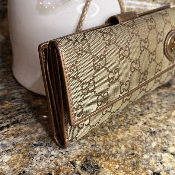 Gucci EUC  Monogram Lovely Heart Continental Canvas Wallet - Picture 4 of 12